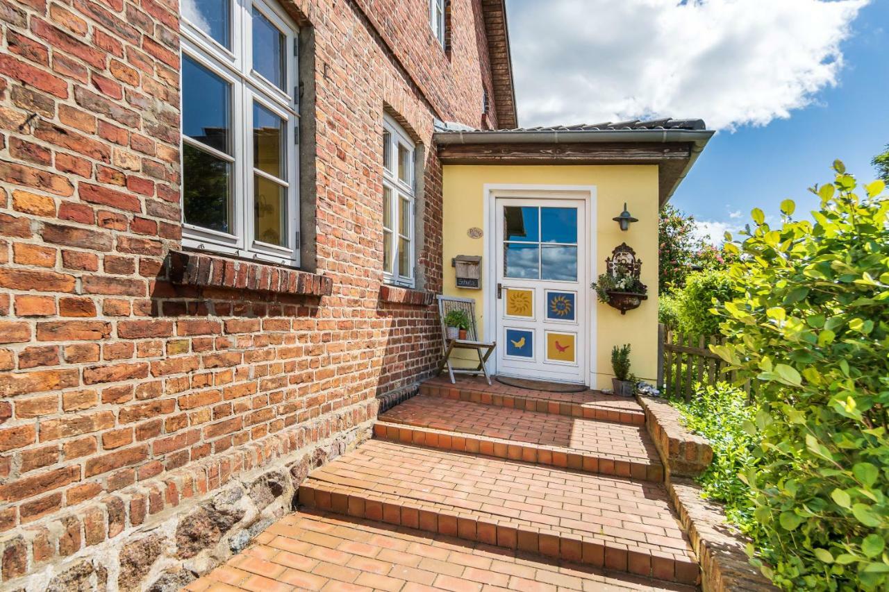 Vogelhaus Gobbin Apartment Lancken-Granitz ภายนอก รูปภาพ